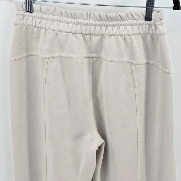 Lululemon LW6BZXS Softstreme High-Rise Straight-Leg Short Crop Pant Ivory Size 6 - Picture 7 of 12